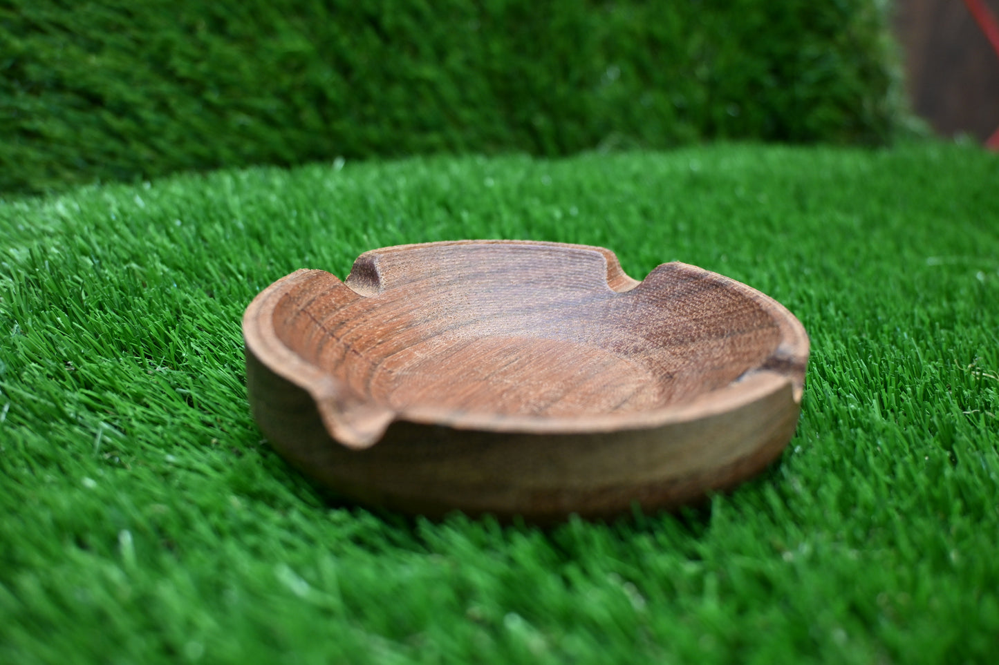 Wooden Ashtray – Minimalist & Durable Design