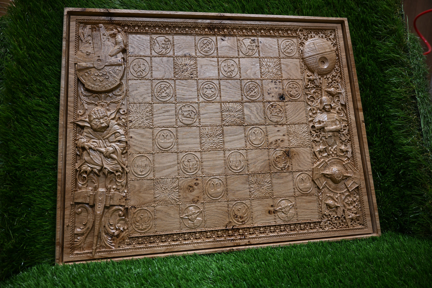 Wooden Chess board - Old Oak (Decoration only)