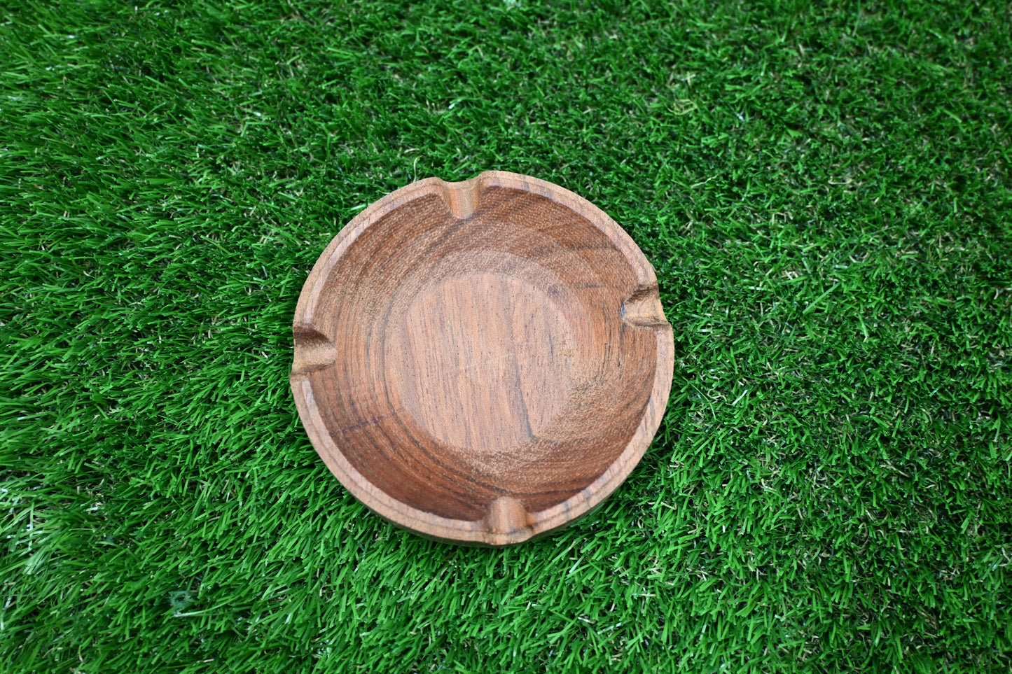 Wooden Ashtray – Minimalist & Durable Design