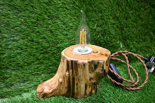 Handcrafted Wooden Mini Lamp – Customisable Carving