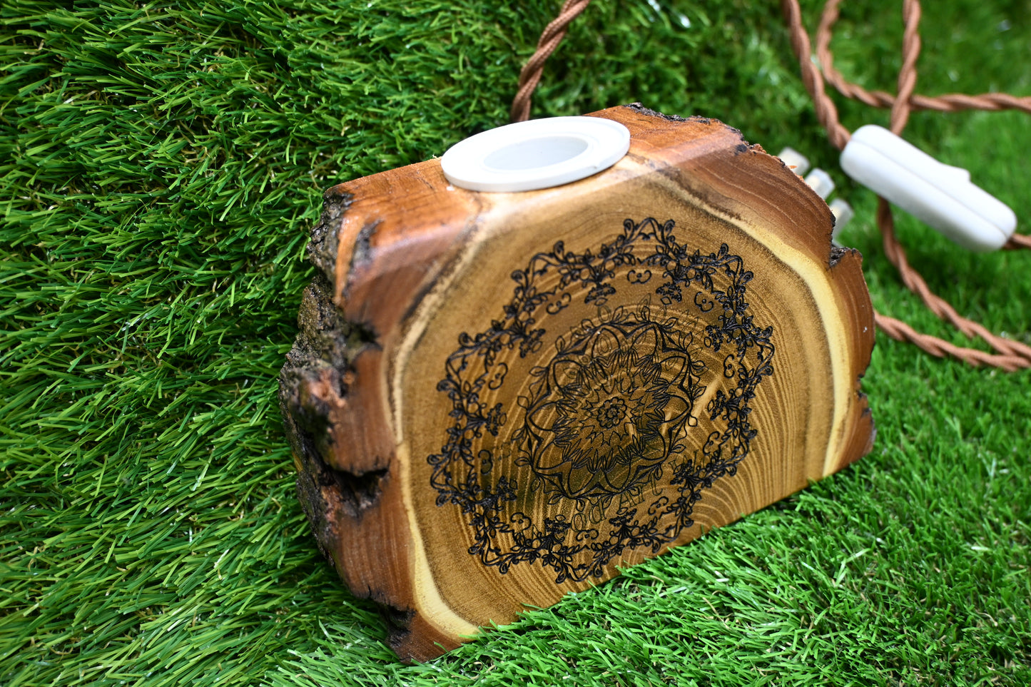 Handcrafted Wooden Mini Lamp – Customisable Carving