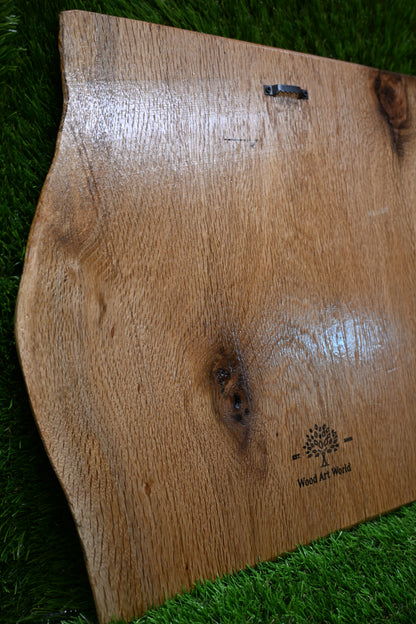 St.George integrated on Live edge - Oak plate