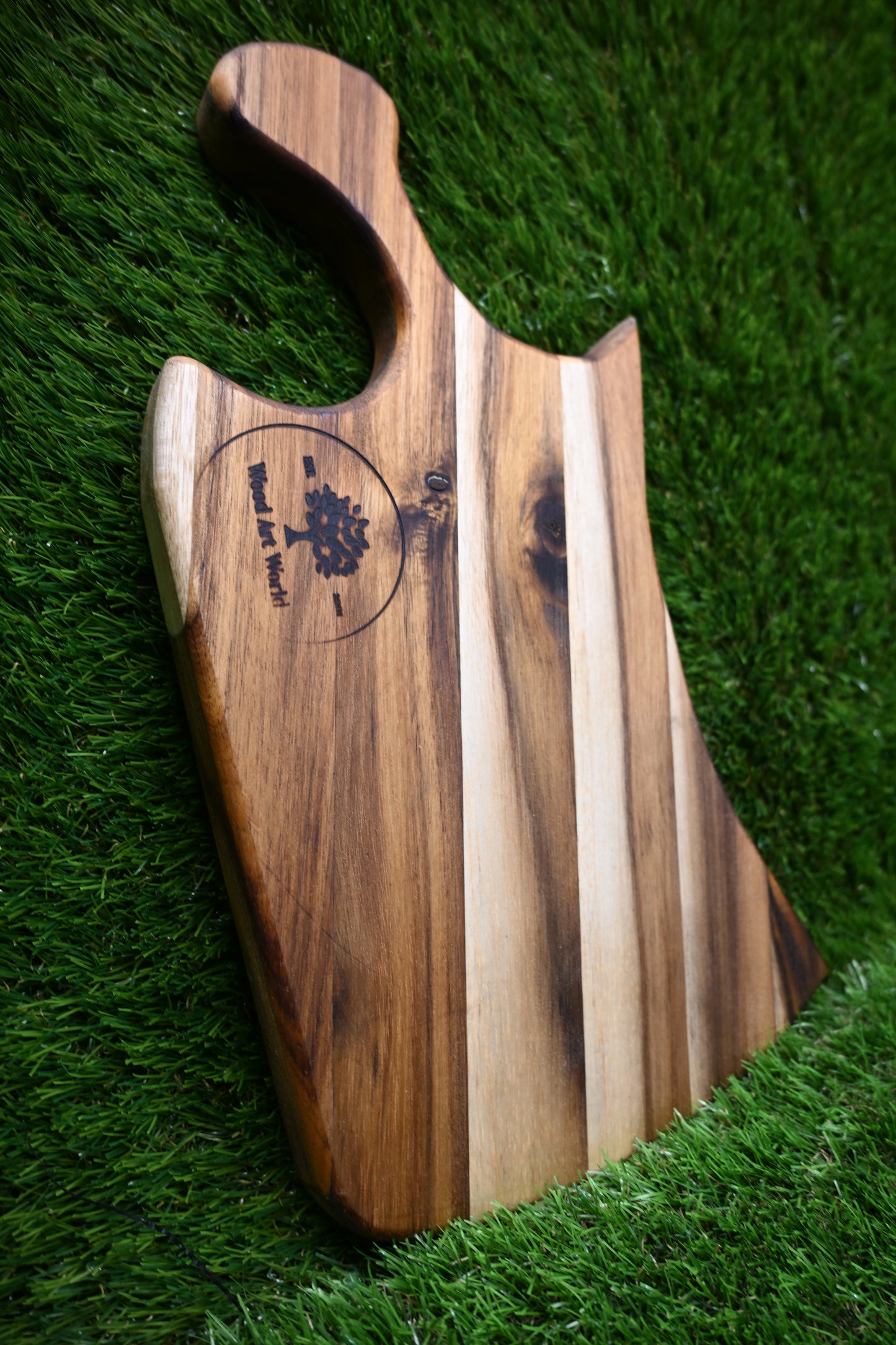 Custom Handcrafted Cutting Board – Personalised Text in Any Language