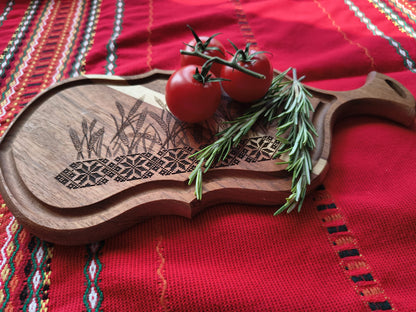 Jatoba & White Oak Board with Wheat and Embroidery Engraving