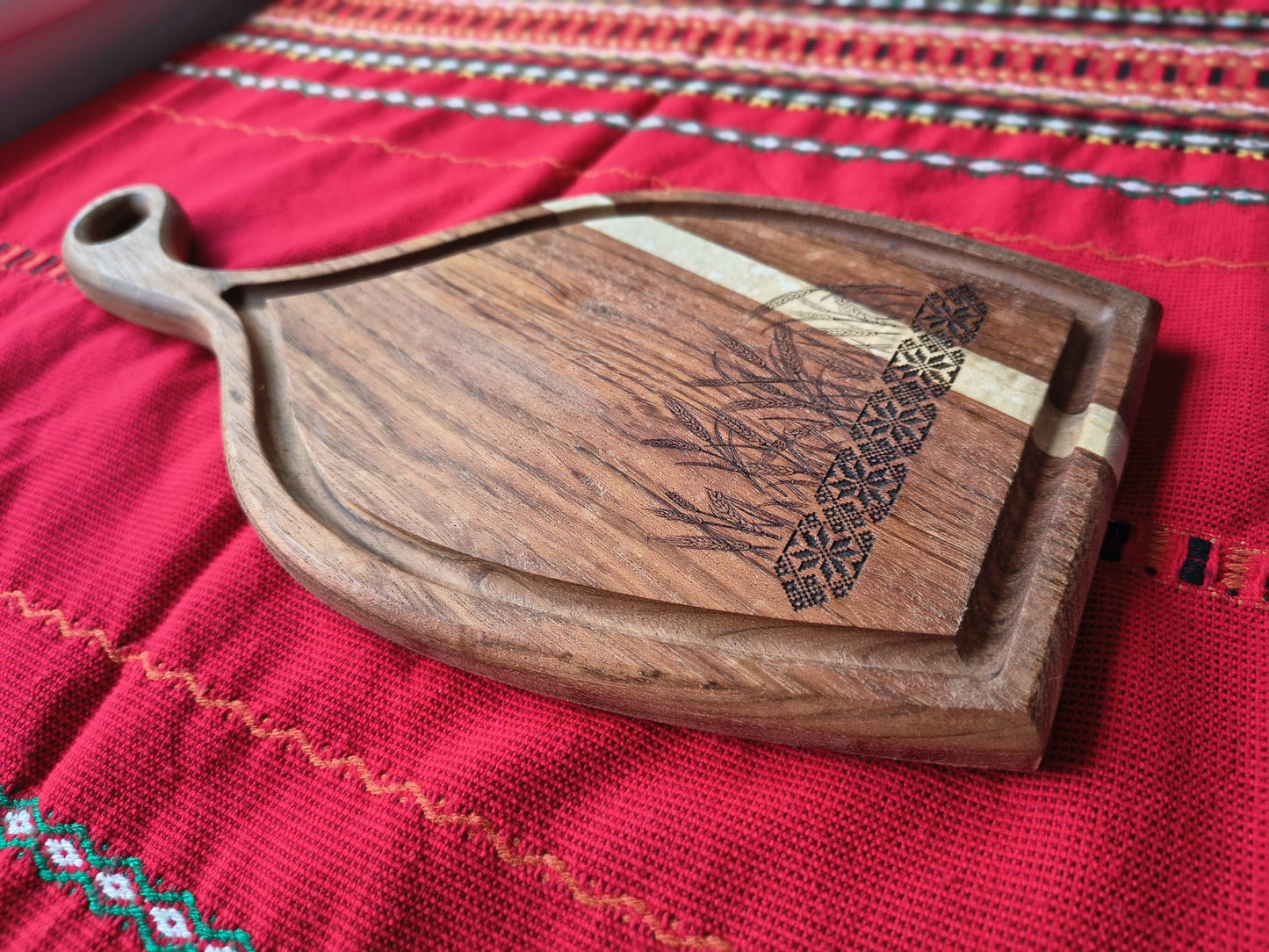 Jatoba (Brazilian Cherry) & White Oak Cutting Board | Custom Engraving